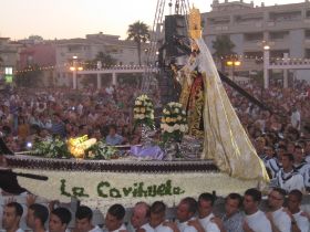Virgen del Carmen Carihuela 2011 057.jpg